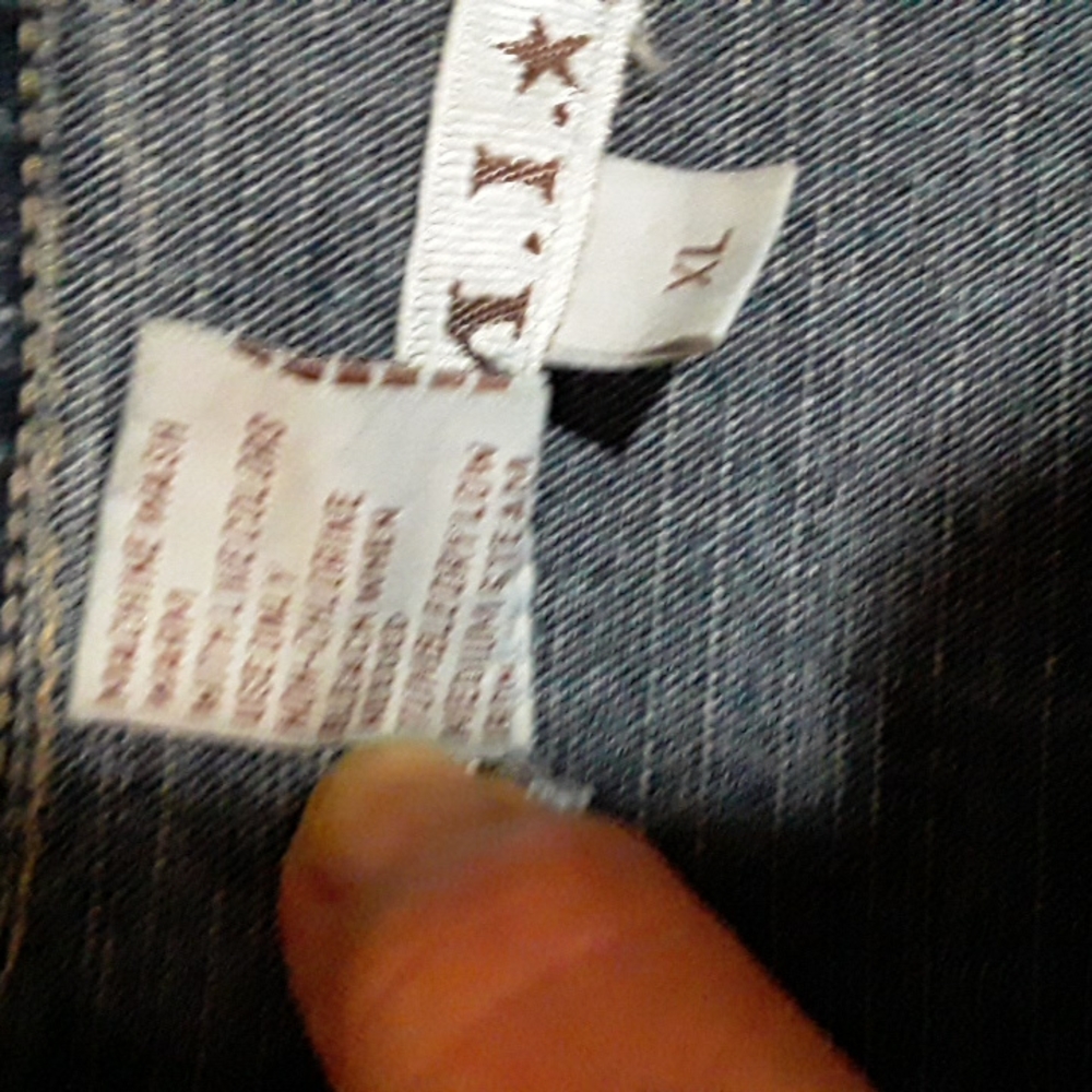 Coat - Picture 3 of 6